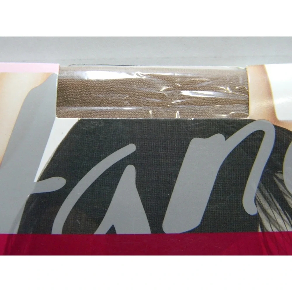Hanes Silk Reflections Silky Sheer Pantyhose AB Cafe Au Lait Non-Control Top